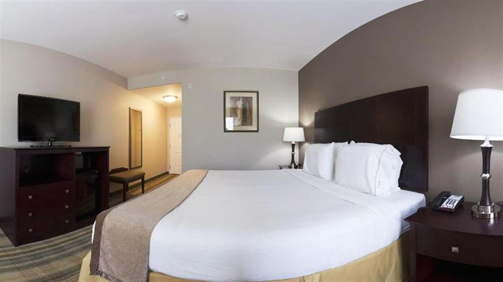 Holiday Inn Express & Suites - Cut Off Galliano By Ihg Екстер'єр фото